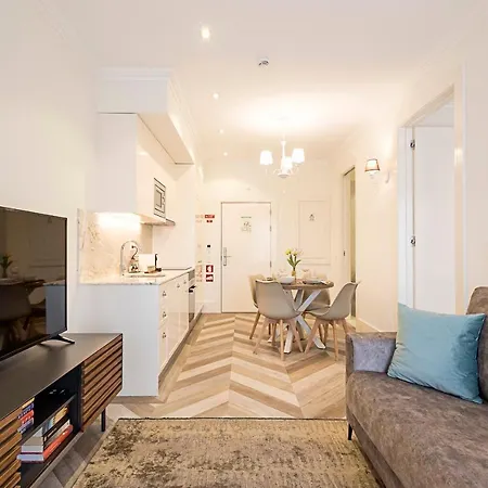 19 Nineteen - Espinho Apartment