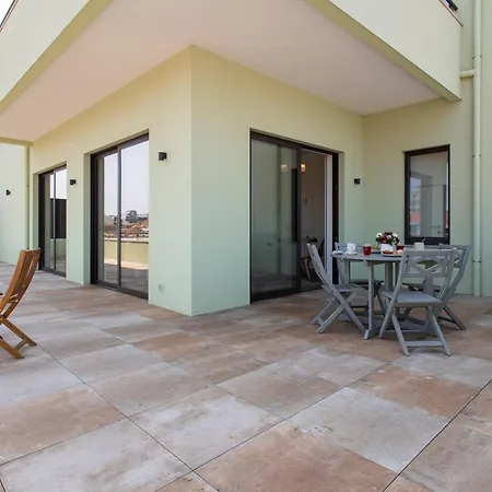 19 Nineteen - Apartman Espinho